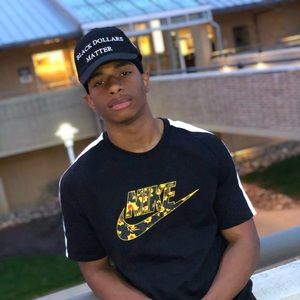 Meet your Posher, Charles